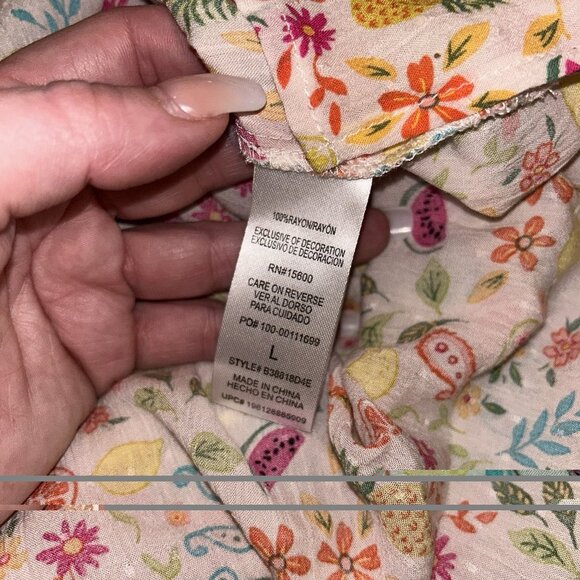 Democracy Multicolor Fruit Floral Print 3/4 Sleeve Button Down Blouse Size Large - Picture 8 of 8
